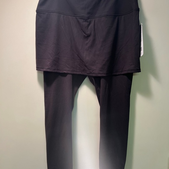 Black Skirted Leggings - Picture 2 of 5